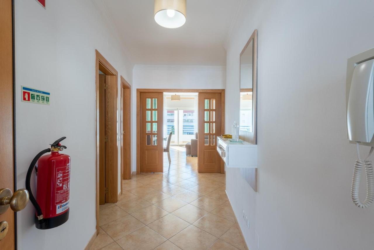 Apartamento Monarquia - T3 Quarteira Dış mekan fotoğraf